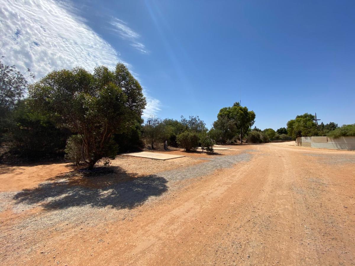 Capricorn Holiday Park Carnarvon Exterior foto